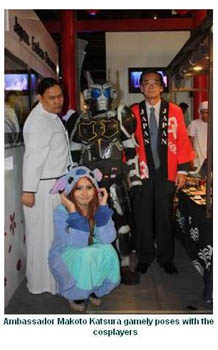 Ambassador with cosplayers