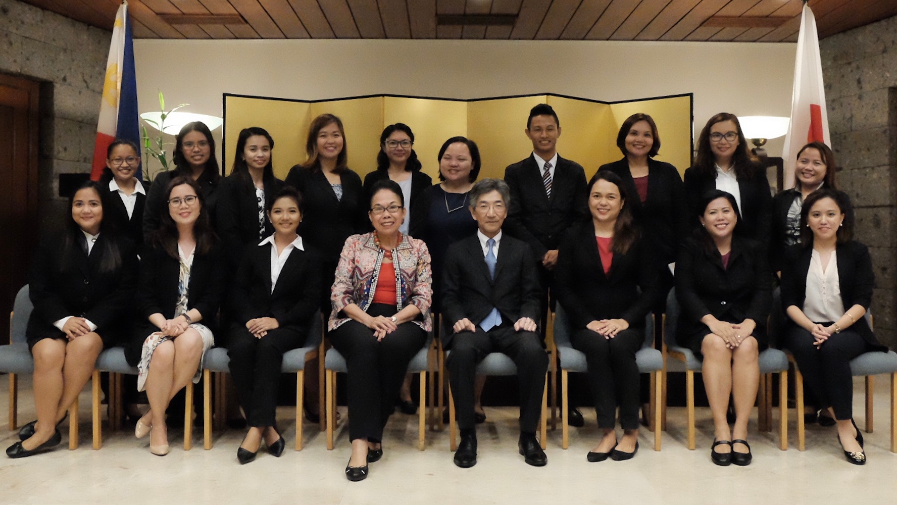 The 2017 JET Participants with H.E. Ambassador Kazuhide Ishikawa during the Pre-Departure Orientation and Reception