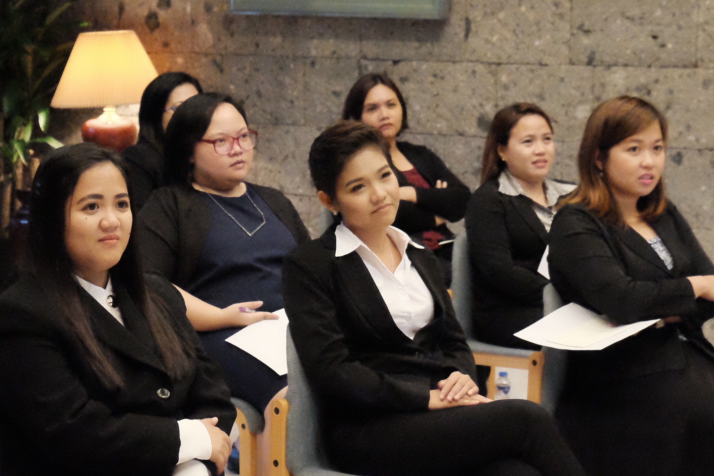 The JET Programme participants attended a pre-departure orientation seminar held by the Japan Information and Culture Center (JICC)